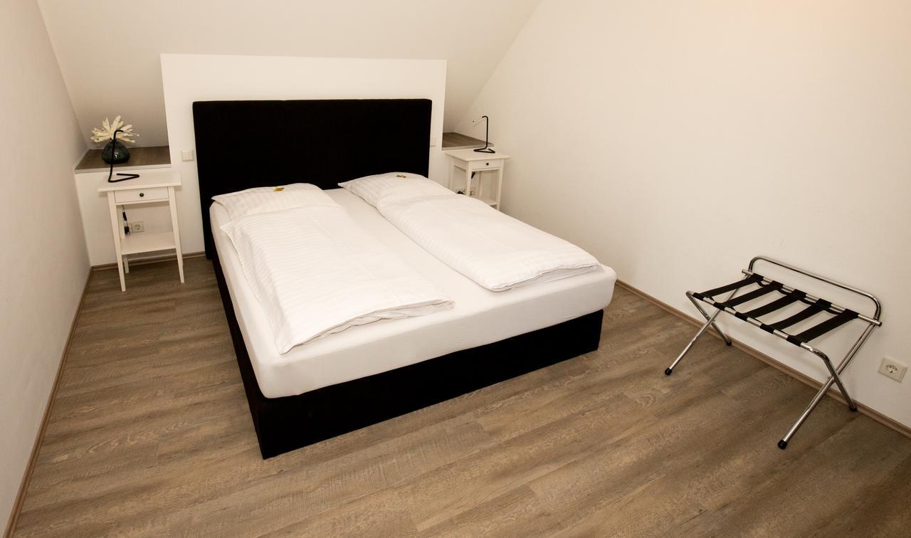 Hotel Gut Grossrotter Hof Köln Ngoại thất bức ảnh